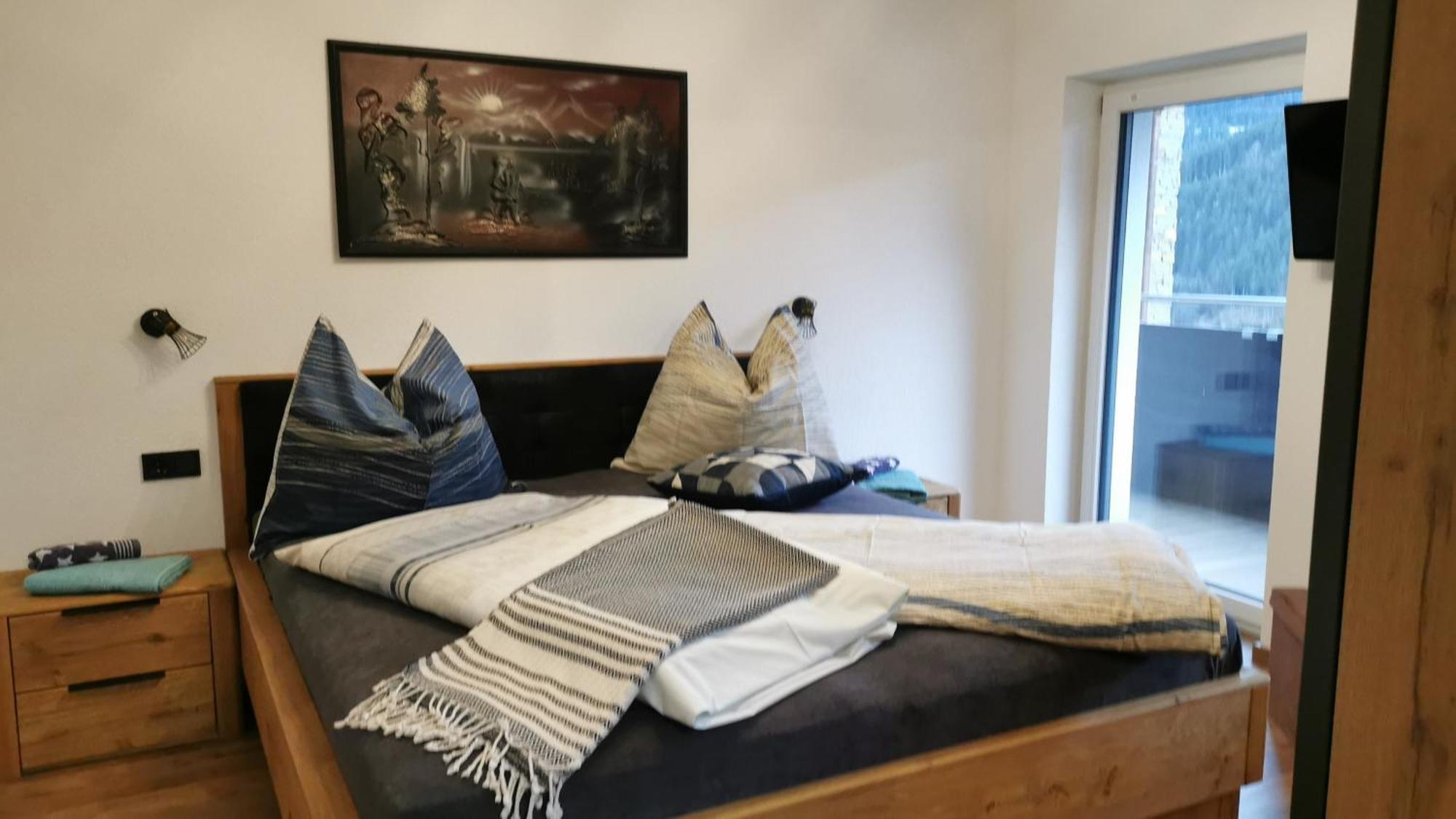 Landhaus Oberzinnegg Saalbach-Hinterglemm Habitación foto